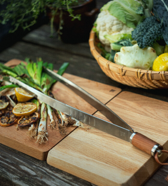 Набір Fiskars: кошик для пароварки Norden Grill 30 см 1066431 + лопатка дерев'яна Norden 1066429 + виделка Norden Grill 1066427 + щипці Norden Grill 1066426 1066431106642 фото